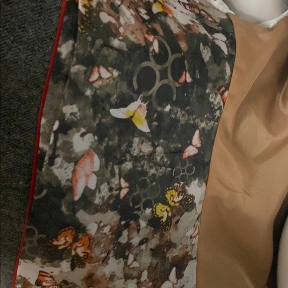 House Of Cavani Herringbone Gray Blazer - Picture 10 of 15